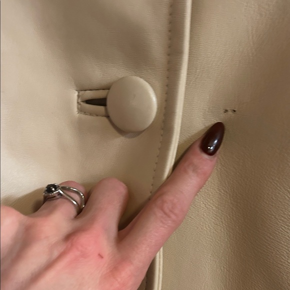 Vintage Rajac Canada Cream Leather Coat with Real Fur Collar - Picture 8 of 16